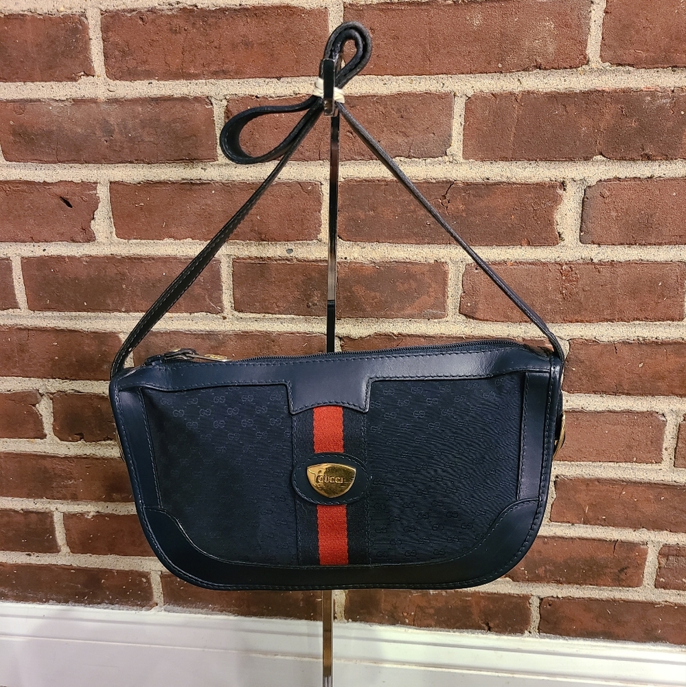 PRESTINE Vintage Navy Blue Shoulder Bag